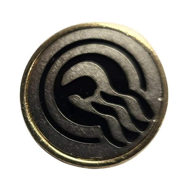 PRINCESS CRUISES CAPTAIN'S CIRCLE ELITE Member Level Pin Badge - Picture 2 of 6